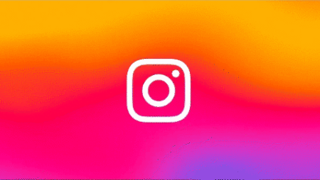 Instagram Tests New ‘Add Topics’ Option in the Reels Upload Process